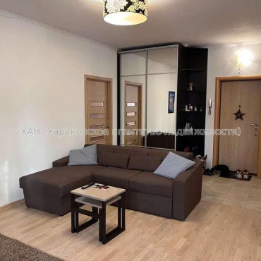 Продам квартиру, Подлесная ул. , 1 кім., 61 м², евроремонт 