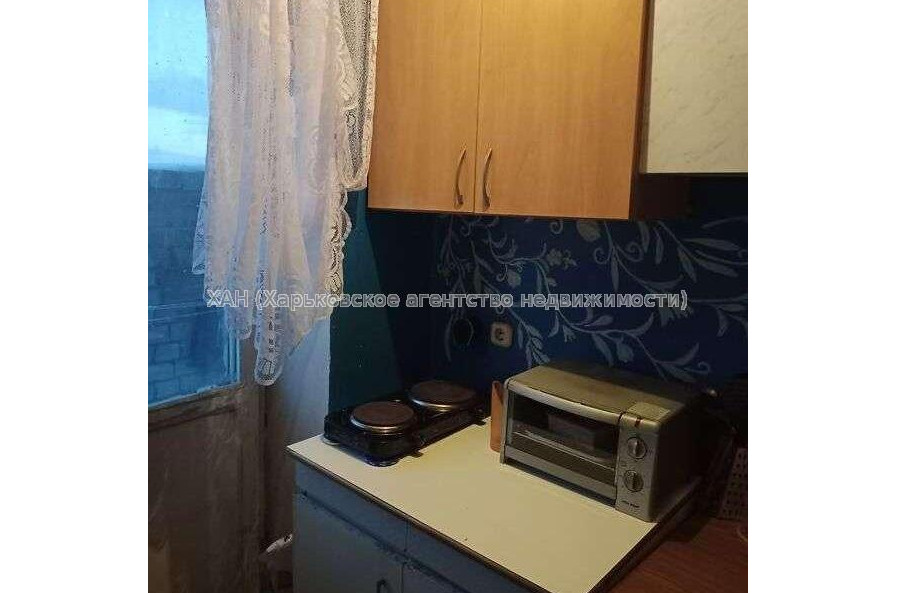 Продам квартиру, Байрона пр-т , 1 кім., 26 м², капитальный ремонт 