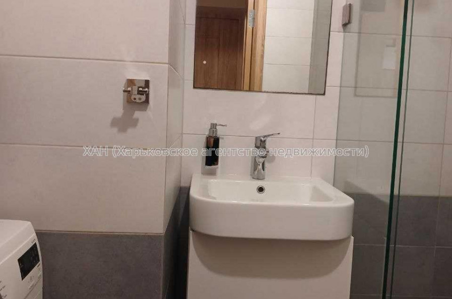 Продам квартиру, Полтавский Шлях ул. , 1  ком., 30 м², капитальный ремонт 