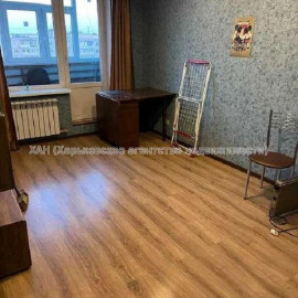 Продам квартиру, Гагарина просп. , 2  ком., 47 м², капитальный ремонт