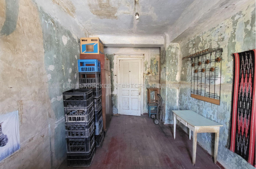 Продам квартиру, Михайлика ул. , 2  ком., 28 м², без ремонта 