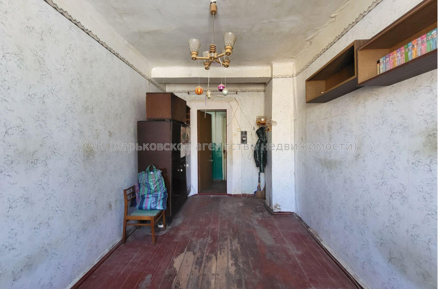 Продам квартиру, Михайлика ул. , 2  ком., 28 м², без ремонта 