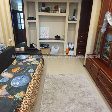 Продам квартиру, Академика Павлова ул. , 3 кім., 65 м², евроремонт 