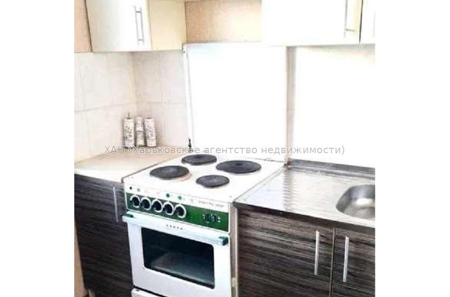 Продам квартиру, Победы просп. , 1  ком., 33 м², косметический ремонт 