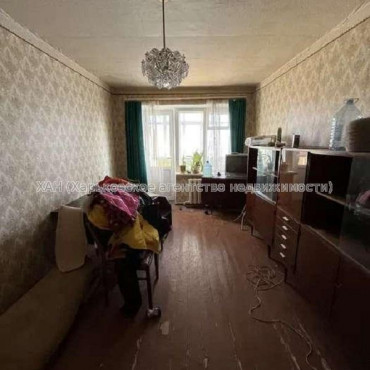 Продам квартиру, Инициативная ул. , 2  ком., 44 м², частичный ремонт 