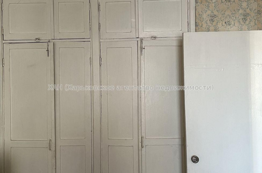 Продам квартиру, Инициативная ул. , 2  ком., 44 м², частичный ремонт 