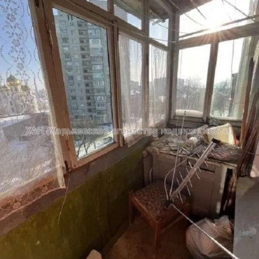 Продам квартиру, Инициативная ул. , 2  ком., 44 м², частичный ремонт 