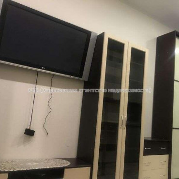 Продам квартиру, Героев Харькова просп. , 1 кім., 25 м², капитальный ремонт 