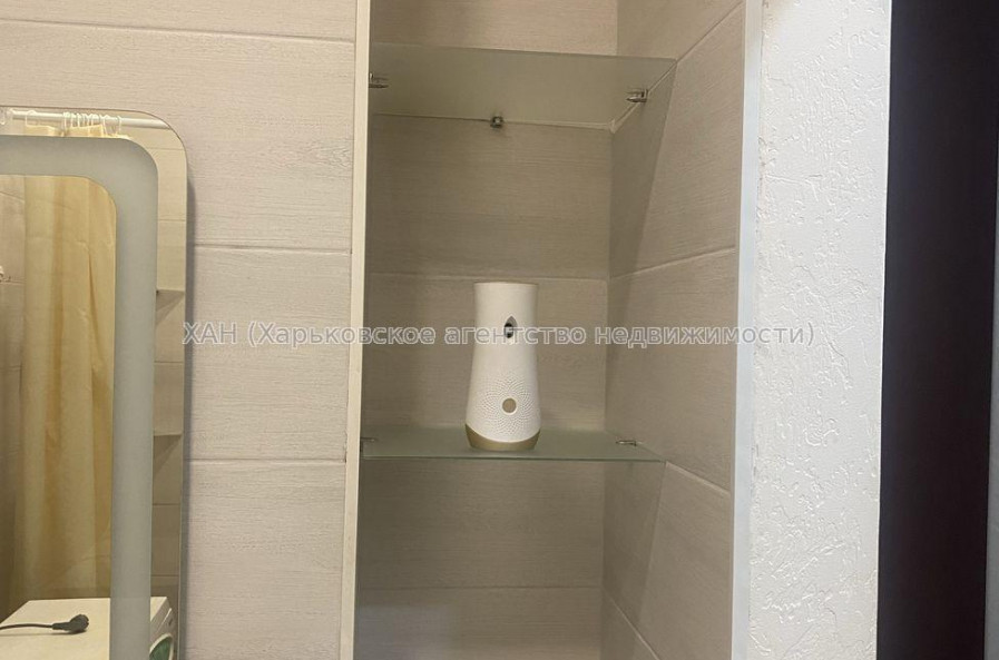 Продам квартиру, Героев Харькова просп. , 1 кім., 25 м², капитальный ремонт 