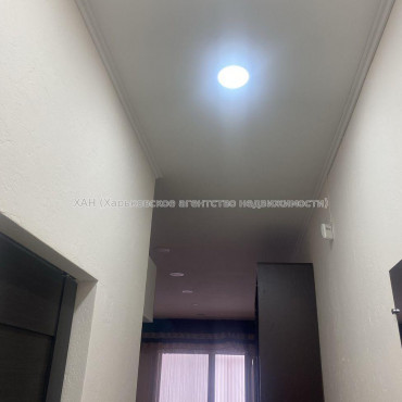 Продам квартиру, Героев Харькова просп. , 1 кім., 25 м², капитальный ремонт 