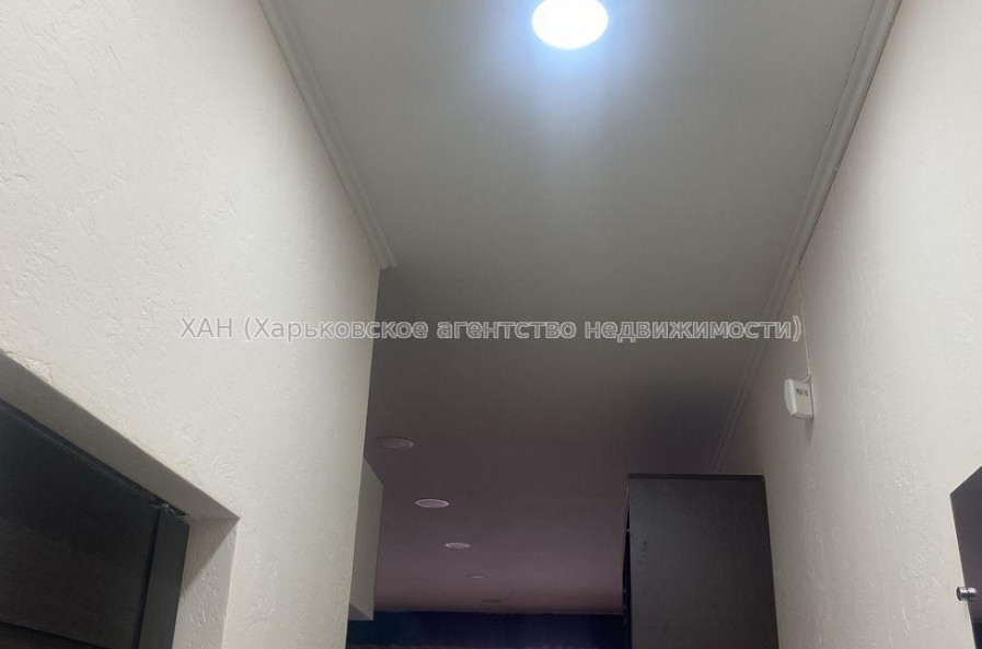 Продам квартиру, Героев Харькова просп. , 1 кім., 25 м², капитальный ремонт 