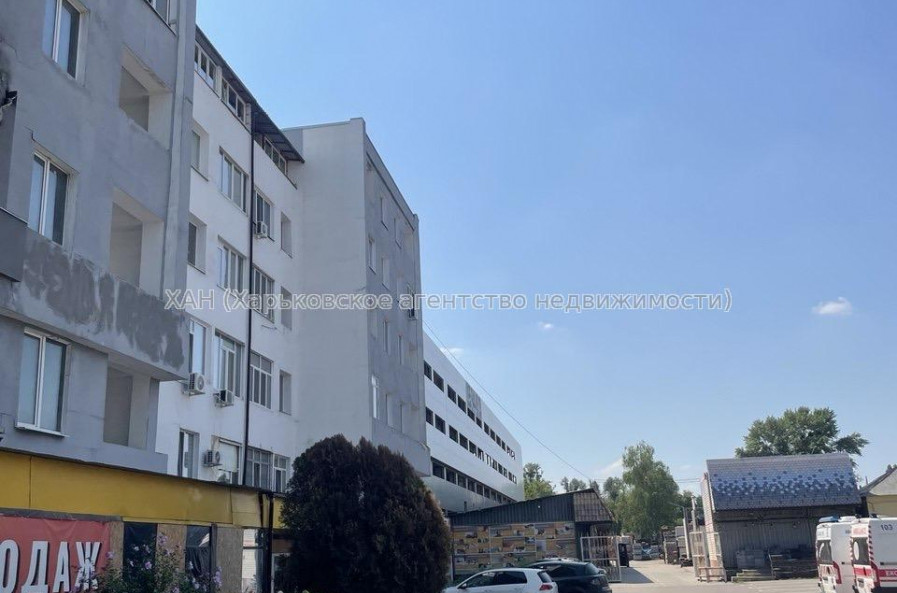 Продам квартиру, Героев Харькова просп. , 1  ком., 25 м², капитальный ремонт 