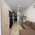 Продам квартиру, Героев Харькова просп. , 1  ком., 25 м², капитальный ремонт 