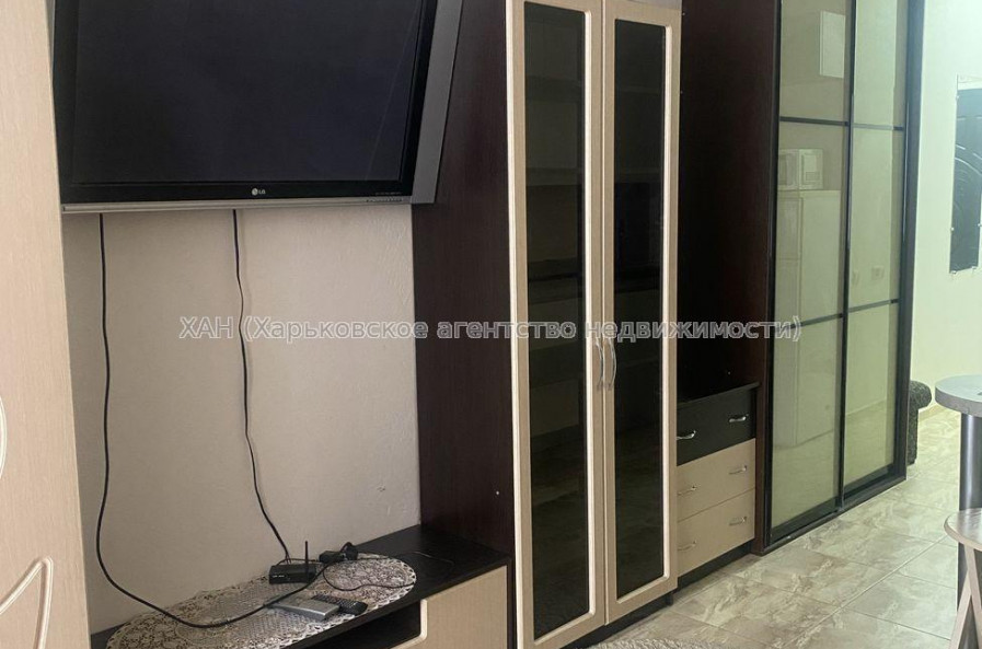 Продам квартиру, Героев Харькова просп. , 1 кім., 25 м², капитальный ремонт 