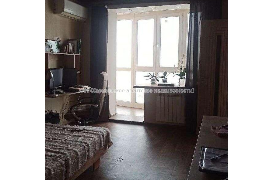Продам квартиру, Жуковского просп. , 1 кім., 36 м², капитальный ремонт 