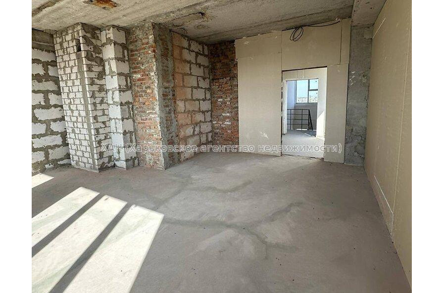 Продам квартиру, Тракторостроителей просп. , 1  ком., 36 м², без ремонта 