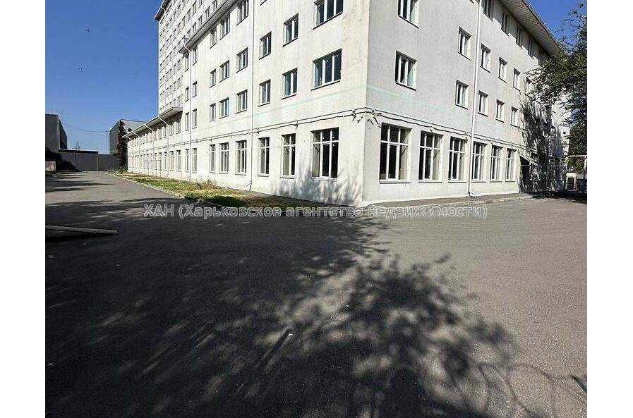 Продам квартиру, Тракторостроителей просп. , 1  ком., 36 м², без ремонта 