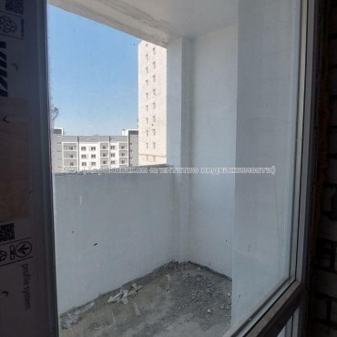 Продам квартиру, Полтавский Шлях ул. , 1  ком., 40 м², без внутренних работ 