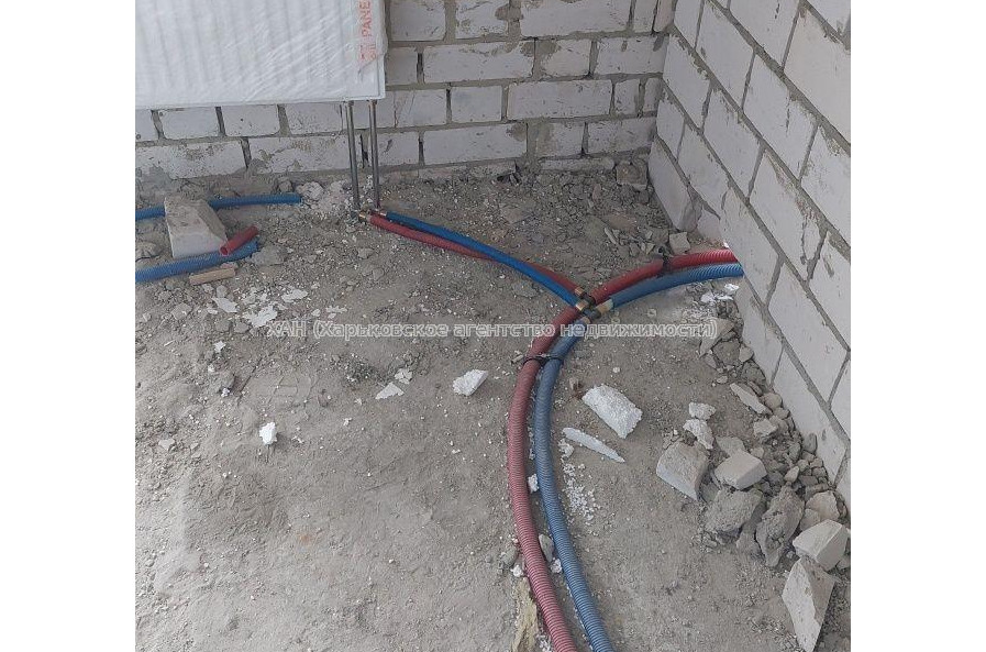 Продам квартиру, Полтавский Шлях ул. , 1  ком., 40 м², без внутренних работ 