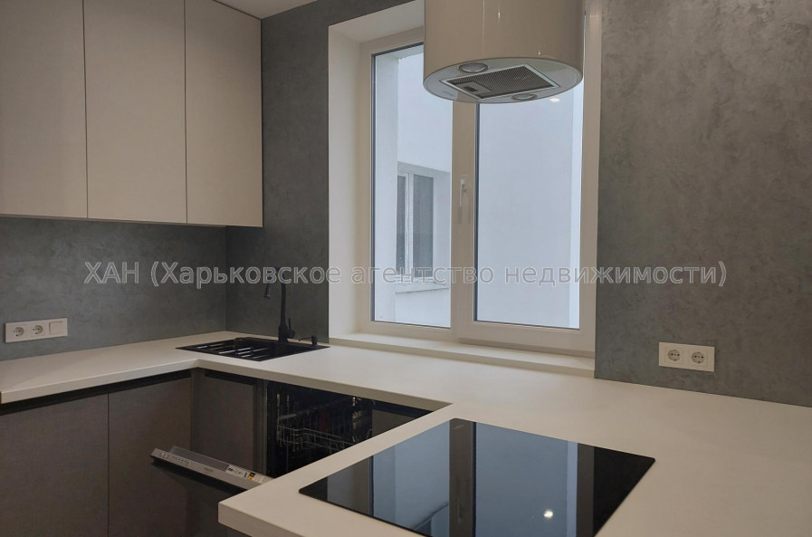 Продам квартиру, Мира ул. , 3  ком., 80 м², авторский дизайн 