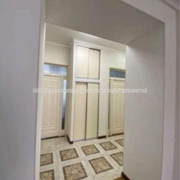 Продам квартиру, Куликовский спуск , 5 кім., 150 м², евроремонт 