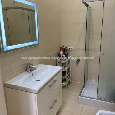 Продам квартиру, Куликовский спуск , 5 кім., 150 м², евроремонт 