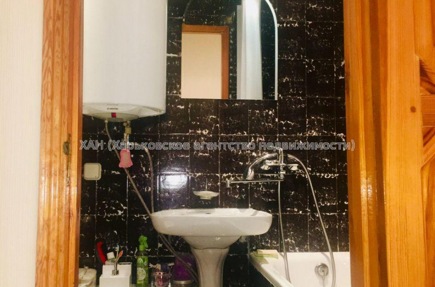 Продам квартиру, Салтовское шоссе , 2 кім., 47 м², капитальный ремонт 