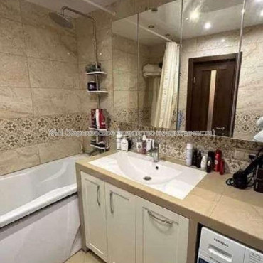 Продам квартиру, Проскуры ул. , 3  ком., 56 м², евроремонт 