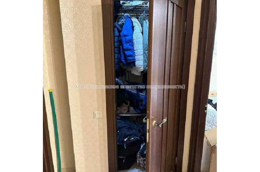 Продам квартиру, Проскуры ул. , 3 кім., 56 м², евроремонт 