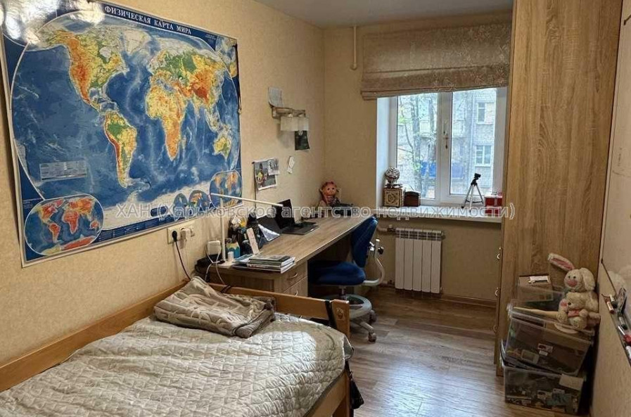 Продам квартиру, Проскуры ул. , 3 кім., 56 м², евроремонт 