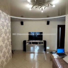 Продам квартиру, Проскуры ул. , 3 кім., 56 м², евроремонт