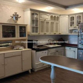 Продам квартиру, Аэрокосмический пр. , 3 кім., 86 м², капитальный ремонт