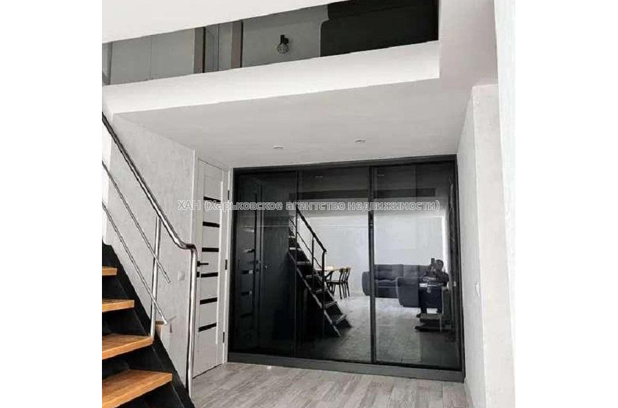 Продам квартиру, Ковалевская ул. , 3  ком., 65 м², авторский дизайн 