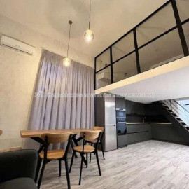 Продам квартиру, Ковалевская ул. , 3  ком., 65 м², авторский дизайн