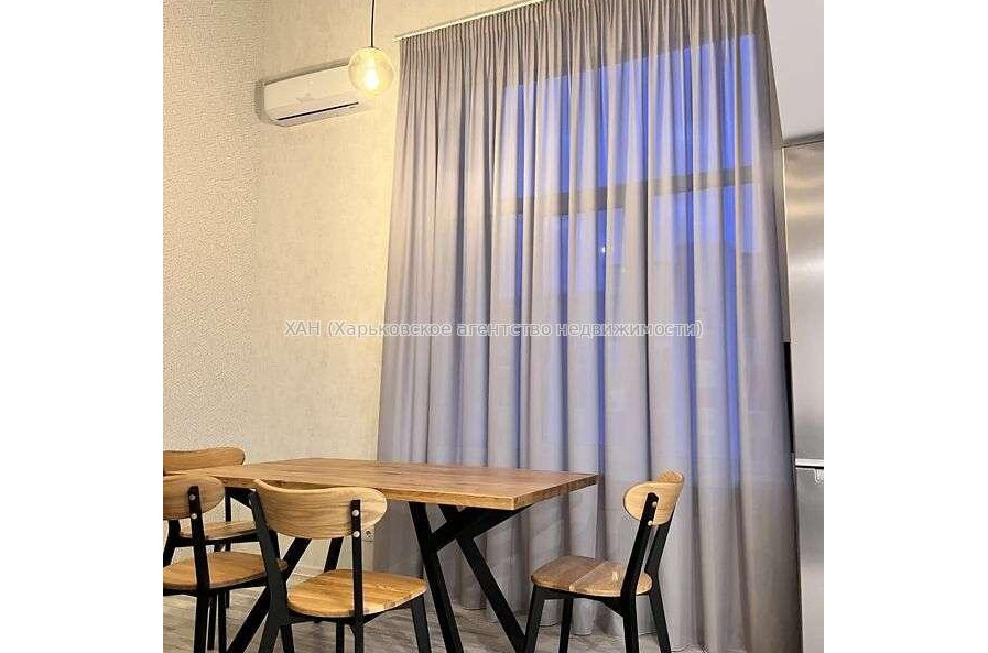Продам квартиру, Ковалевская ул. , 3  ком., 65 м², авторский дизайн 