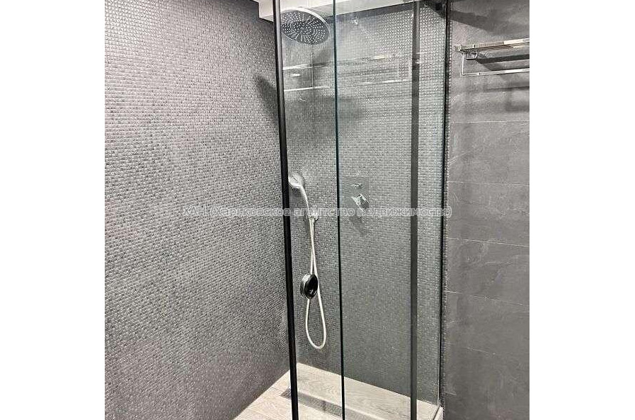 Продам квартиру, Ковалевская ул. , 3  ком., 65 м², авторский дизайн 