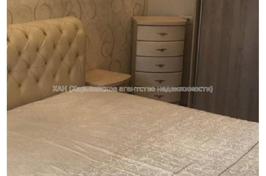 Продам квартиру, Евгения Котляра ул. , 1  ком., 40 м², капитальный ремонт 