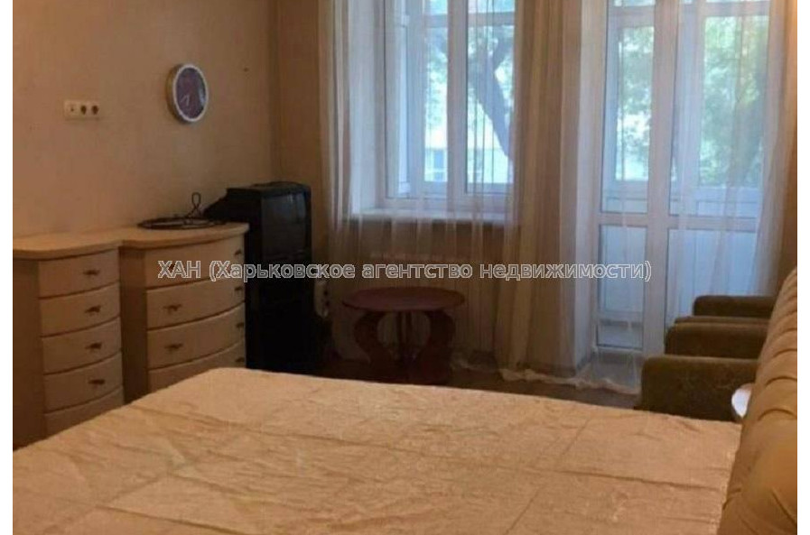 Продам квартиру, Евгения Котляра ул. , 1  ком., 40 м², капитальный ремонт 