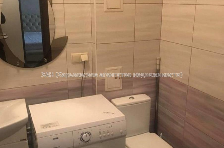 Продам квартиру, Евгения Котляра ул. , 1  ком., 40 м², капитальный ремонт 