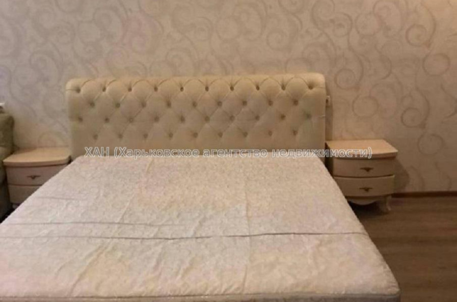 Продам квартиру, Евгения Котляра ул. , 1  ком., 40 м², капитальный ремонт 