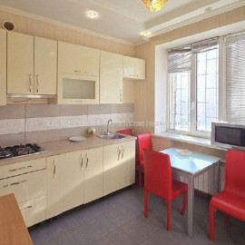 Продам квартиру, Евгения Котляра ул. , 1  ком., 40 м², капитальный ремонт