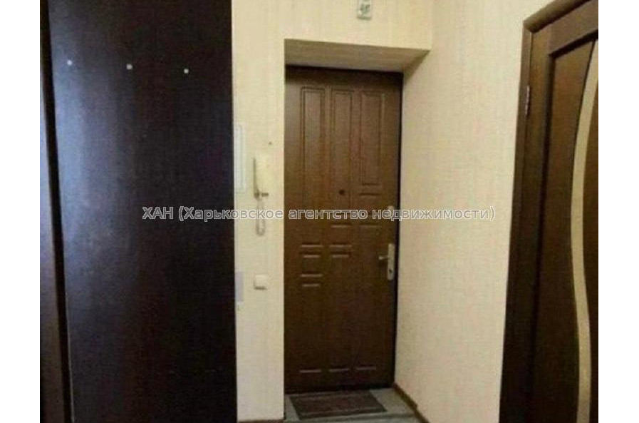 Продам квартиру, Евгения Котляра ул. , 1  ком., 40 м², капитальный ремонт 