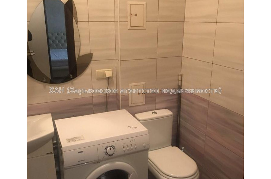 Продам квартиру, Евгения Котляра ул. , 1  ком., 40 м², капитальный ремонт 