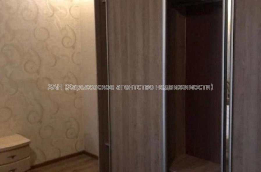 Продам квартиру, Евгения Котляра ул. , 1  ком., 40 м², капитальный ремонт 
