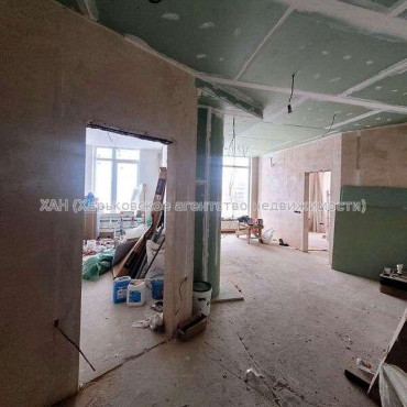 Продам квартиру, Отакара Яроша пер. , 3  ком., 62 м², без отделочных работ 