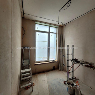 Продам квартиру, Отакара Яроша пер. , 3 кім., 62 м², без отделочных работ 