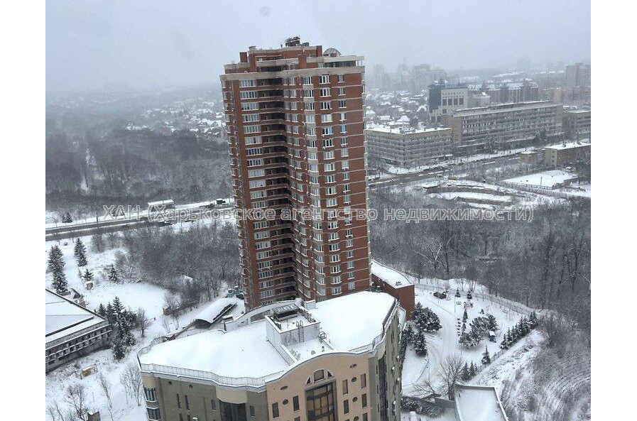Продам квартиру, Отакара Яроша пер. , 3  ком., 62 м², без отделочных работ 