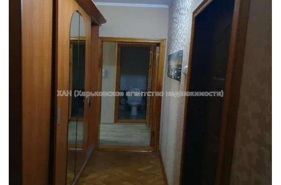 Продам квартиру, Победы просп. , 2 кім., 50 м², капитальный ремонт 
