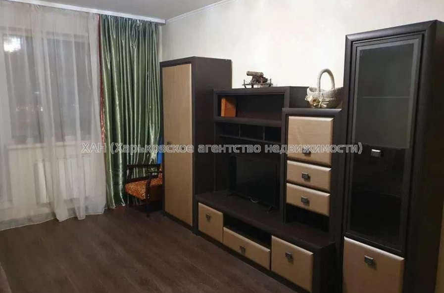 Продам квартиру, Победы просп. , 2 кім., 50 м², капитальный ремонт 