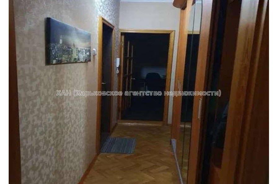 Продам квартиру, Победы просп. , 2 кім., 50 м², капитальный ремонт 